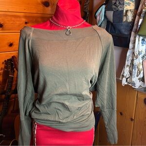 Zuda Z-Knit Pullover with Rib Detail-Olive Women’s Large Style A382113